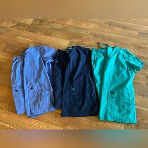 Medium scrub sets Med Couture